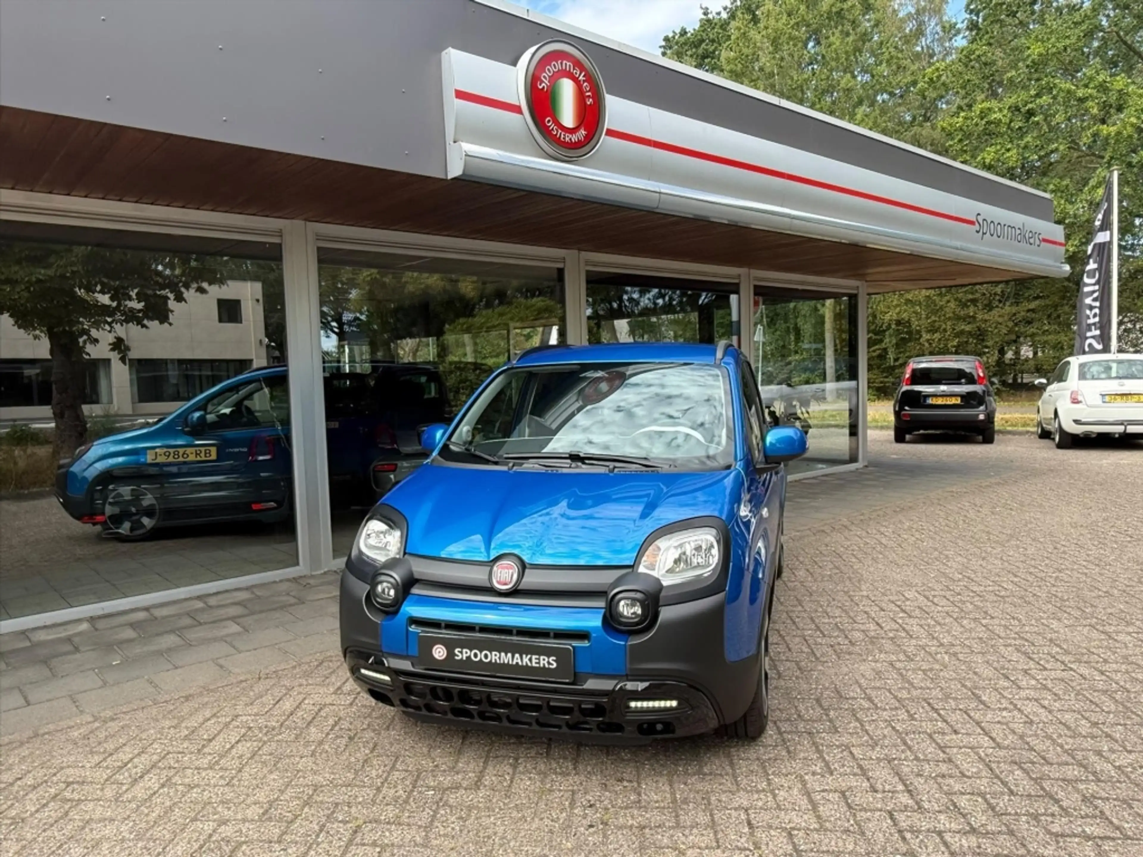 Fiat Pandina 1.0 70pk Cross — photo 3