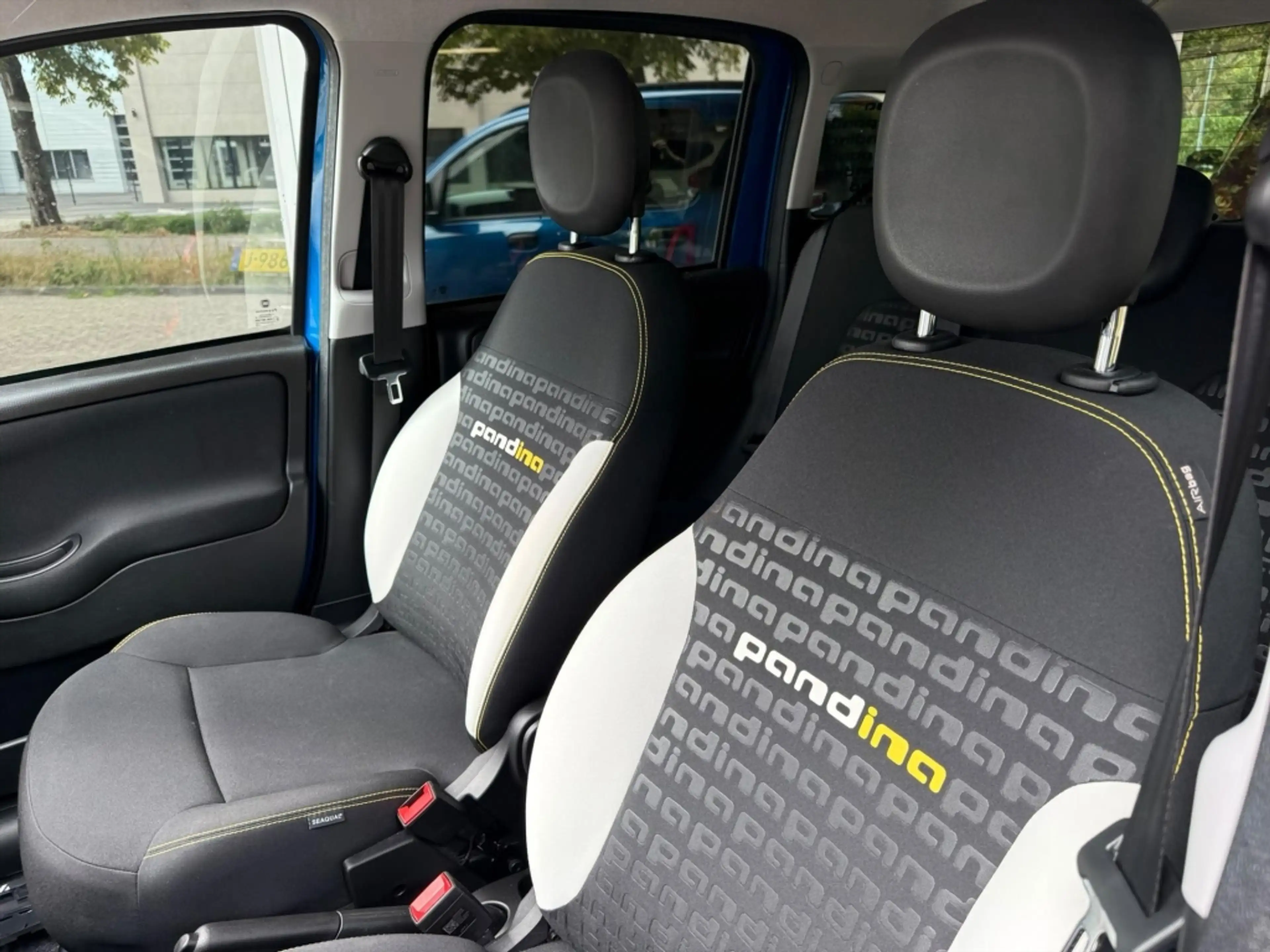 Fiat Pandina 1.0 70pk Cross — photo 10
