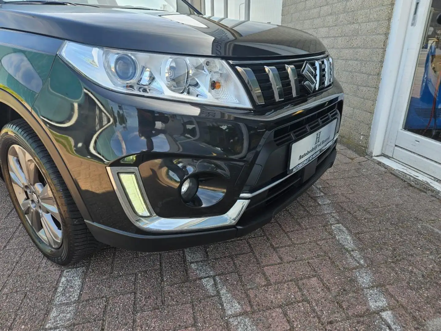 Suzuki Vitara 1.0 Boosterjet *Dealer onderhouden*Carplay*Camera* Noir - 2