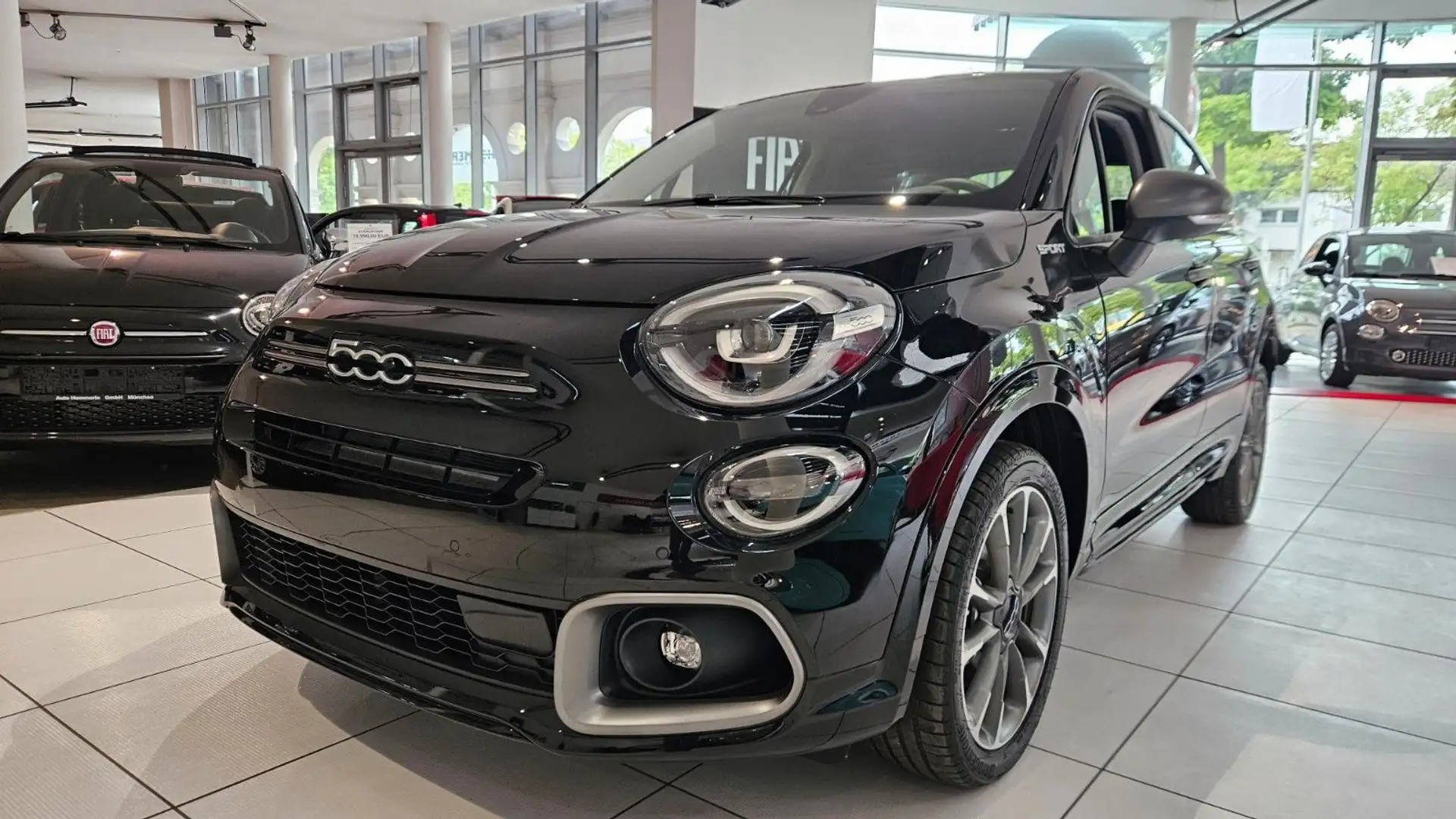 Fiat 500X MY23 HYBRID 1.5 GSE 96 kW (130 PS) Negro - 1