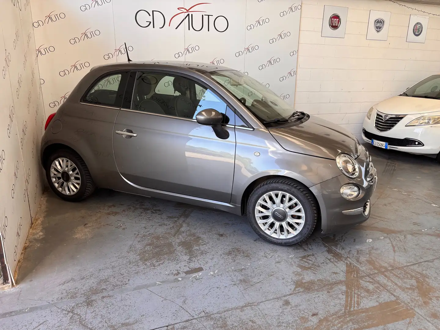 Fiat 500 500 III 2015 1.2 Lounge 69cv Grau - 1