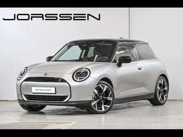 Cooper SE