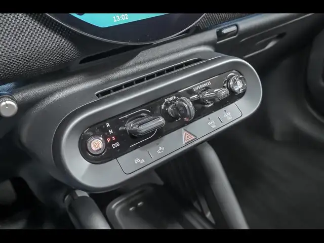 Mini Cooper Se view 10