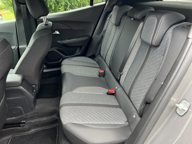 Peugeot 2008 (P1)(11.2019->) Allure — photo 15