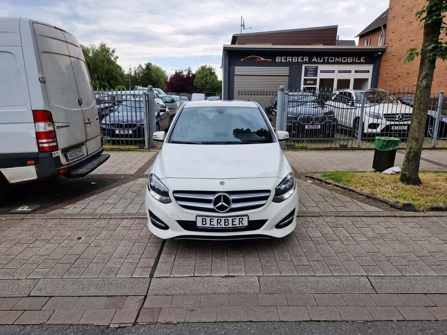 Mercedes-Benz B 180 B -Klasse 180 CDI TAXI*1.HAND*LEDER*TEMP*PDC* White - 2