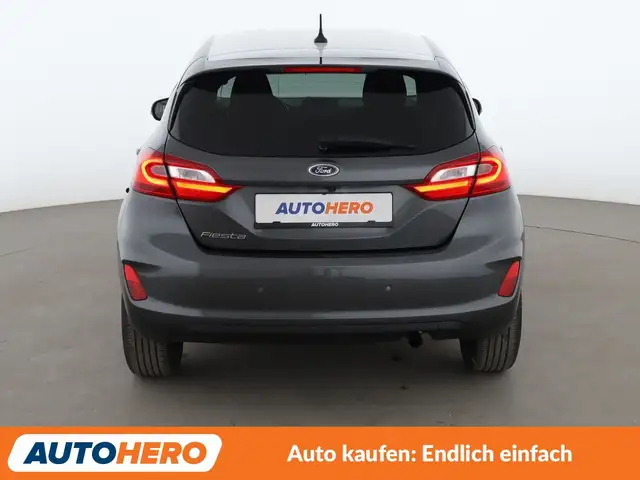Ford Fiesta view 5