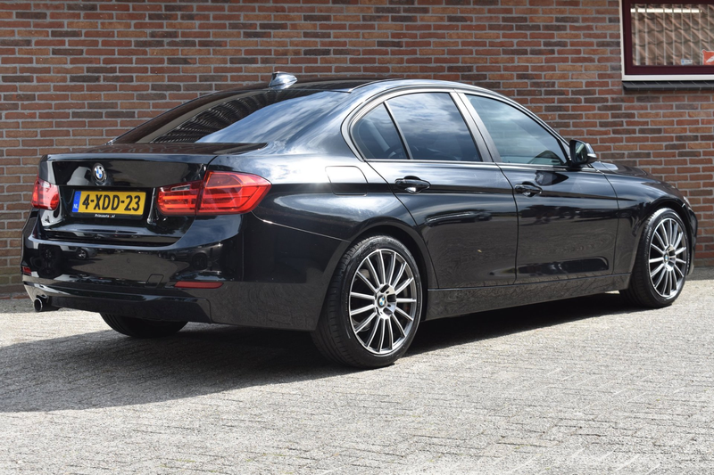 BMW 320 3-serie 320d EfficientDynamics Edition Executive ' — photo 3