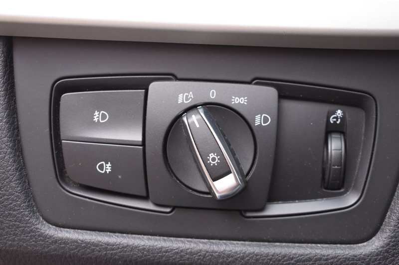 BMW 320 3-serie 320d EfficientDynamics Edition Executive ' — photo 13