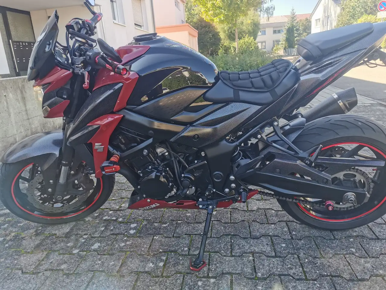 Suzuki GSX-S 750