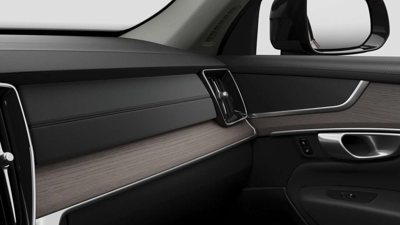 2026 Volvo XC90 Plus 7-Seater (Dark Theme) thumb 9