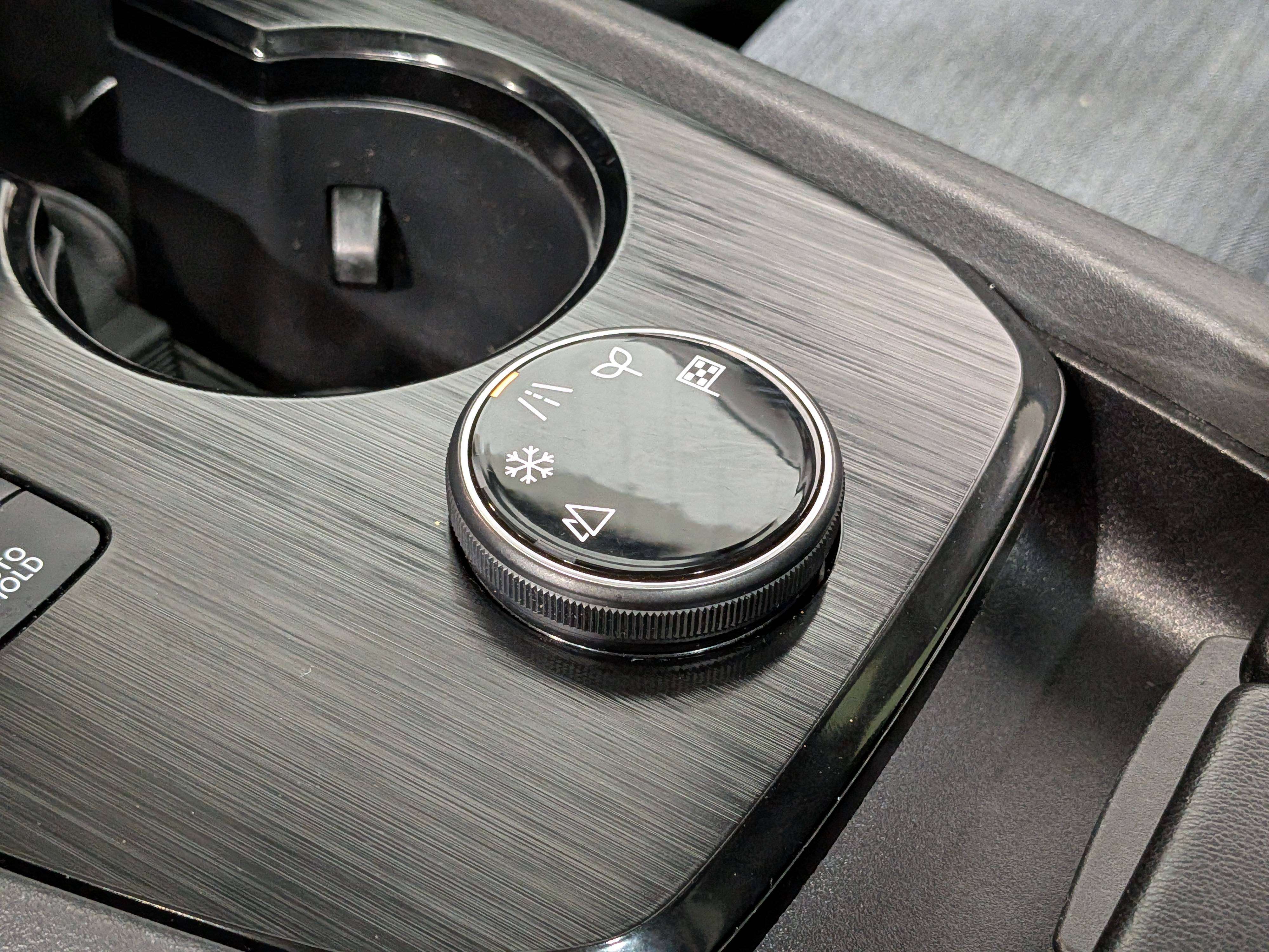 Nissan Rogue 2023