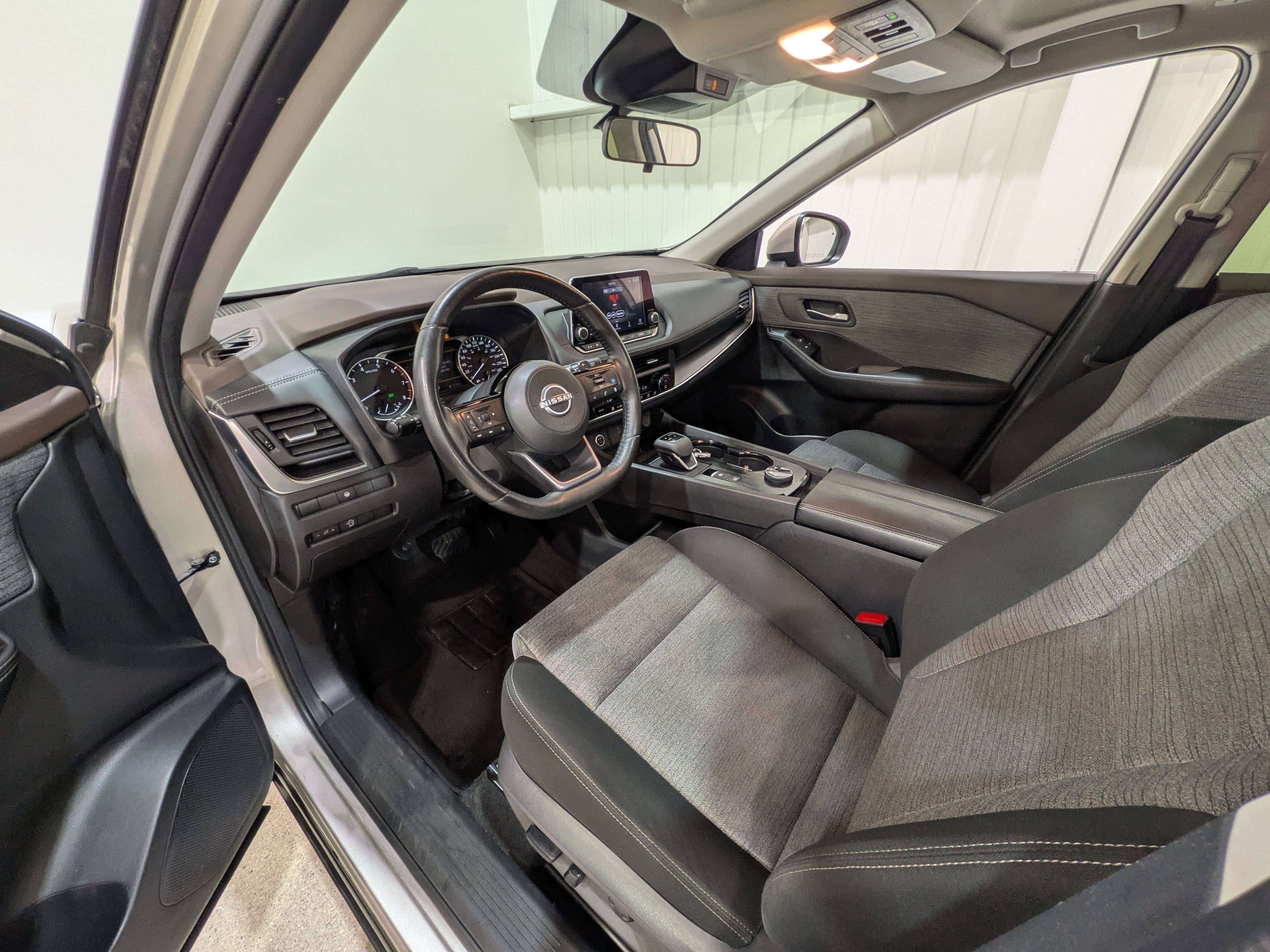 Nissan Rogue 2023