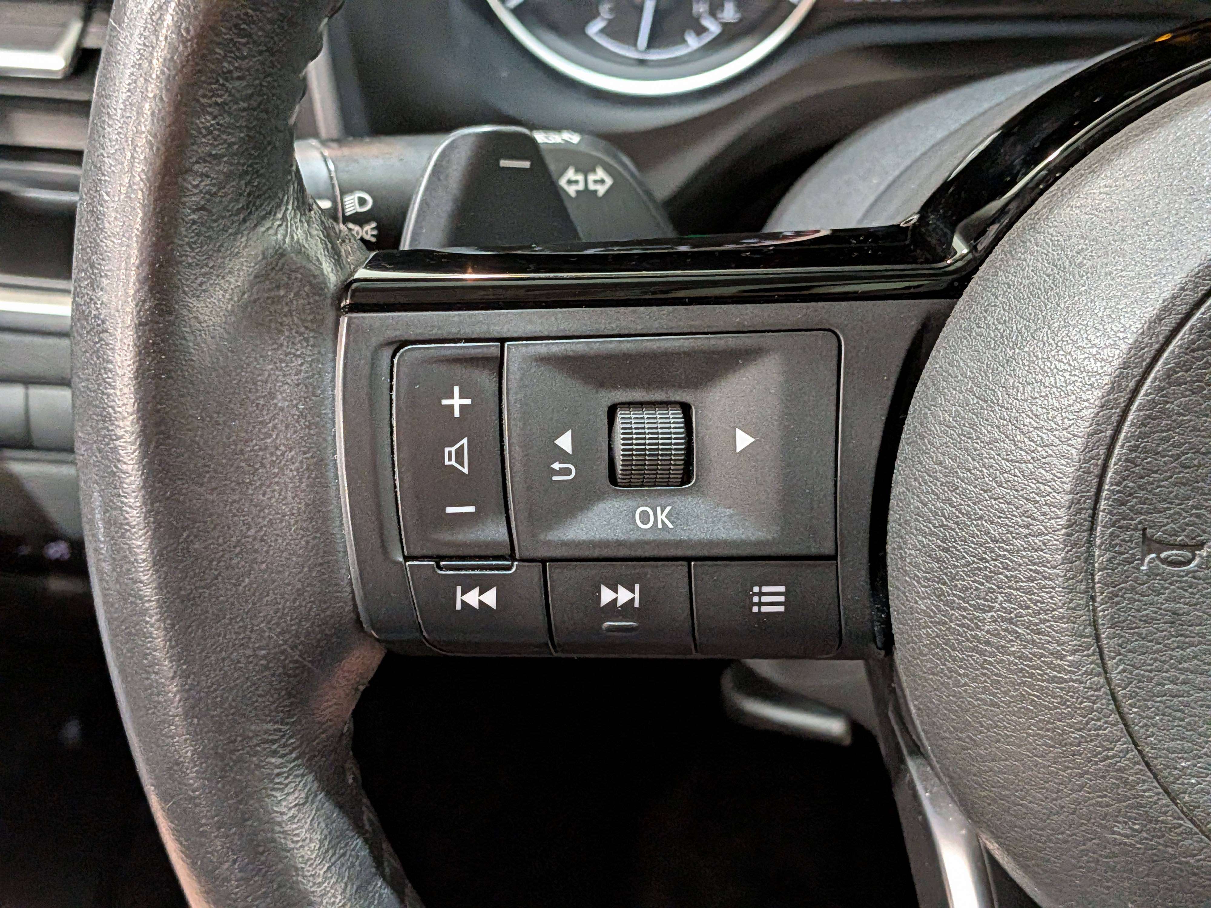 Nissan Rogue 2023