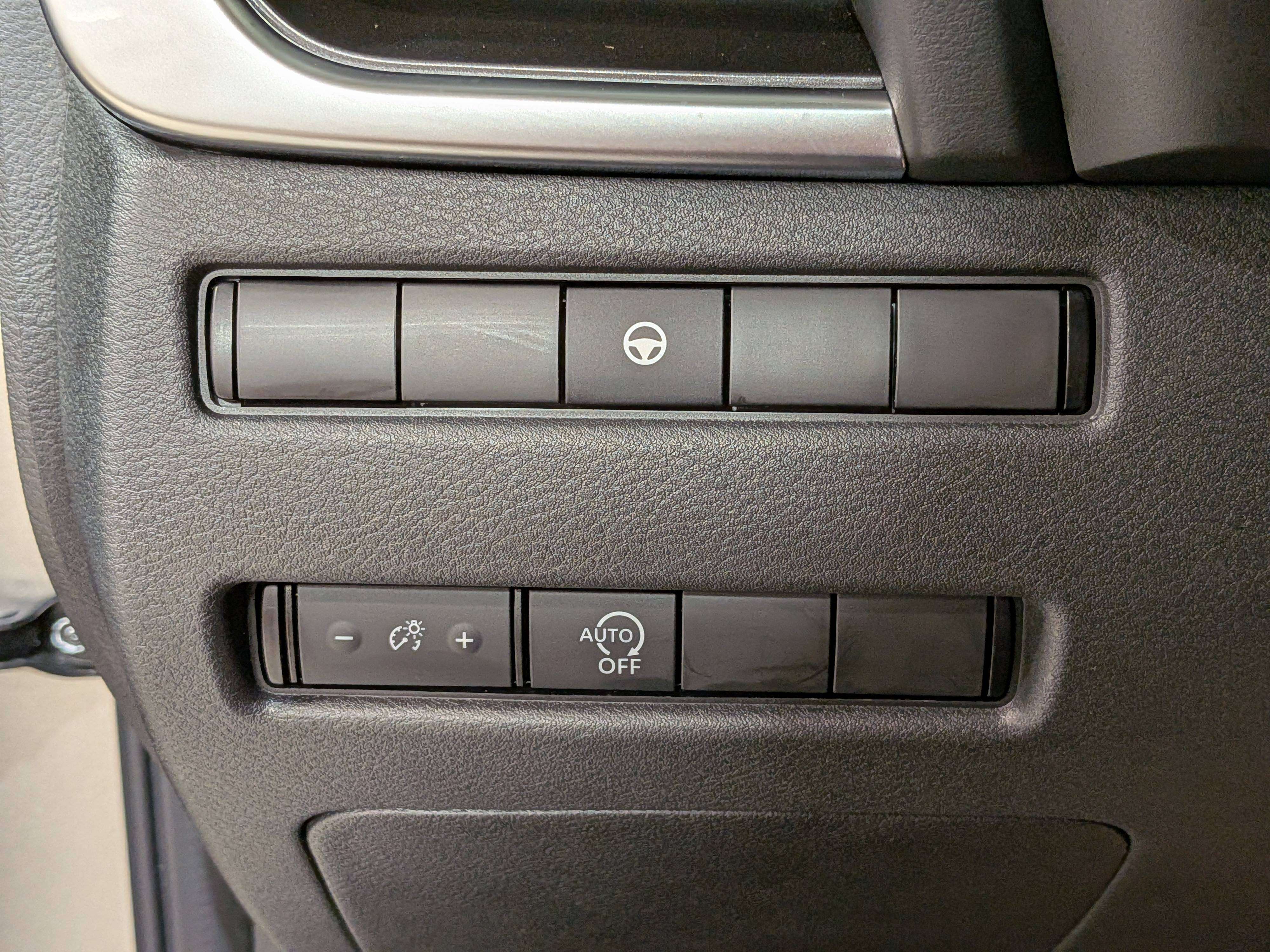 Nissan Rogue 2023
