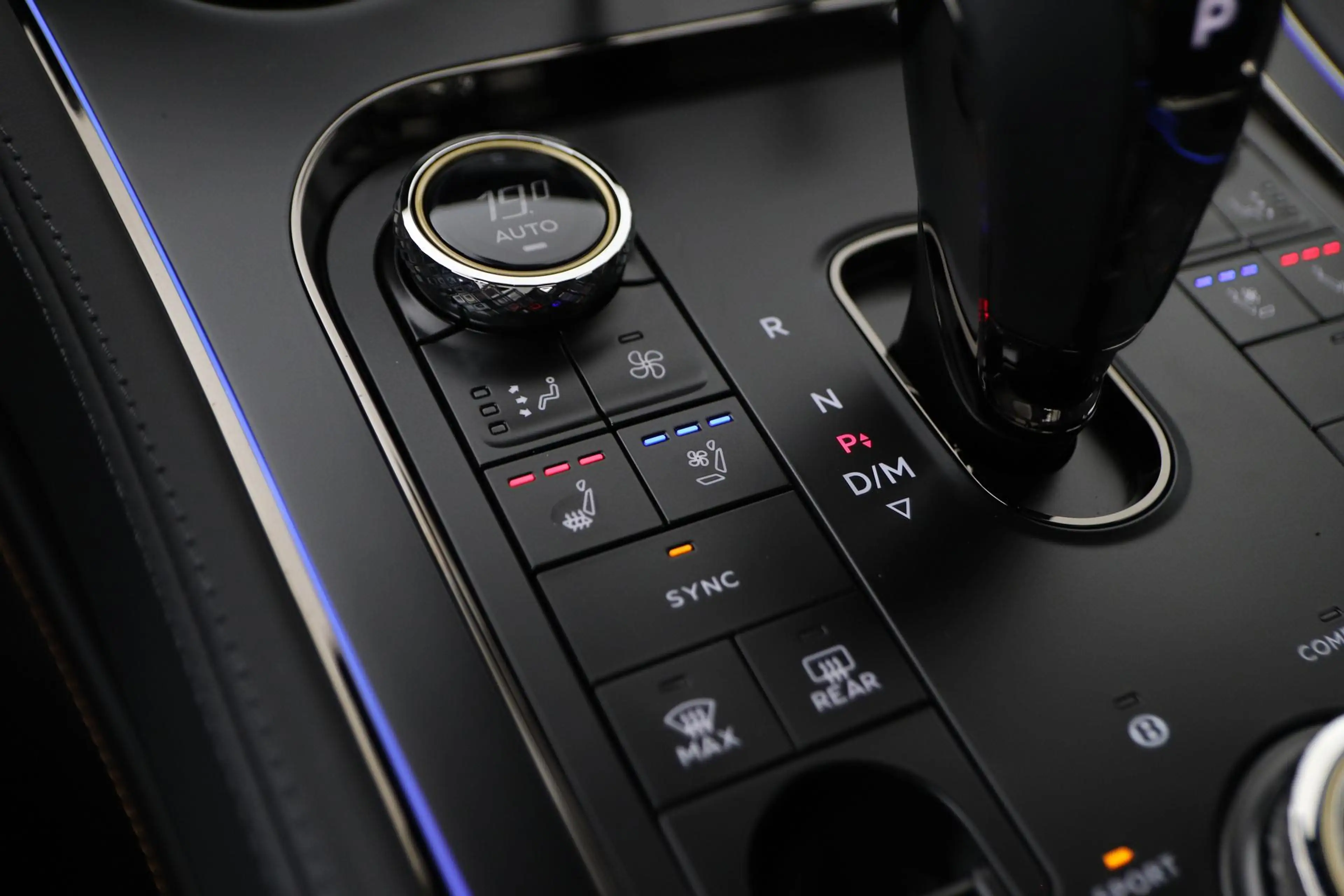Bentley Continental GT 4.0 V8 Hybrid | Carbon Styling Edition | Touring S — photo 39