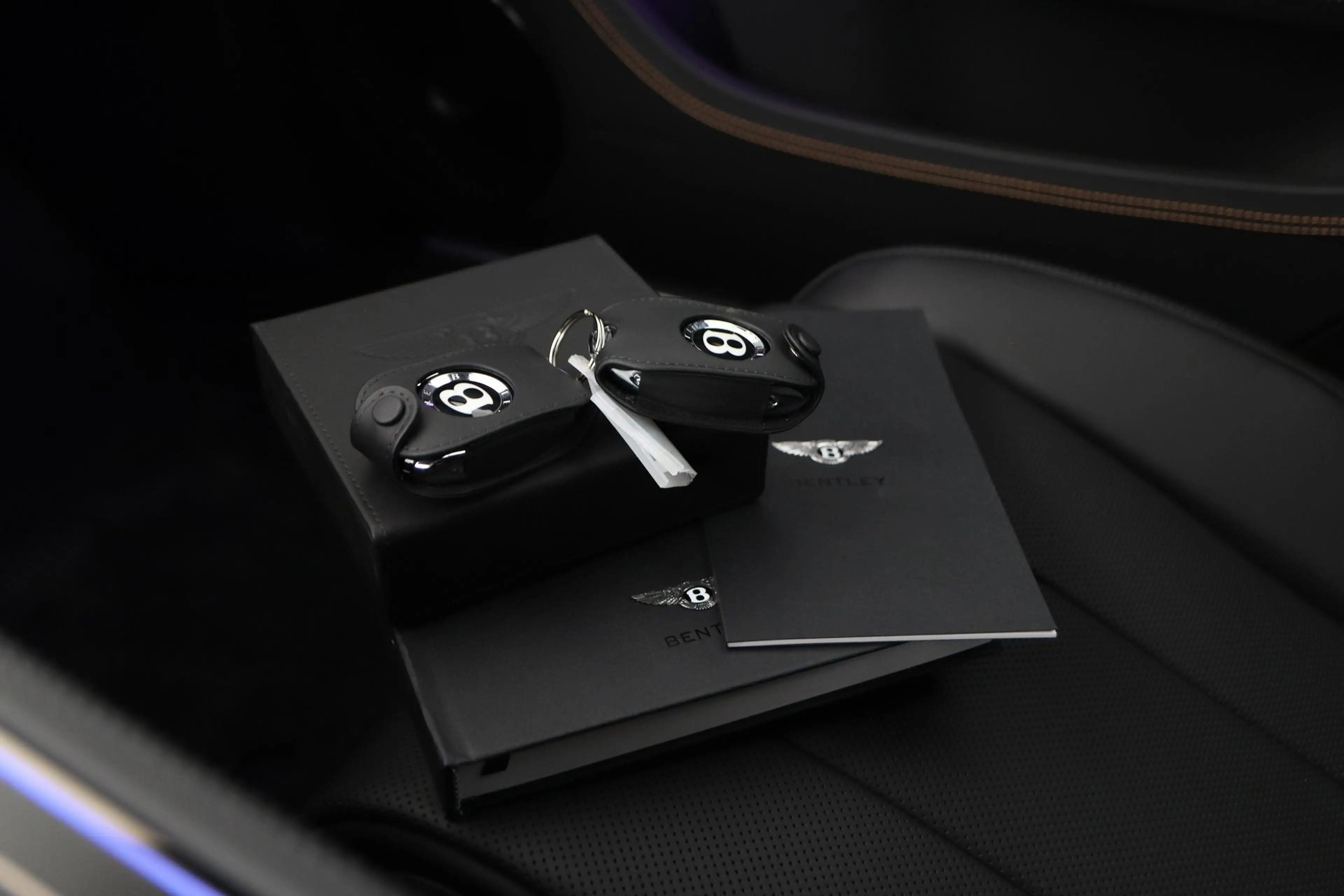 Bentley Continental GT 4.0 V8 Hybrid | Carbon Styling Edition | Touring S — photo 18
