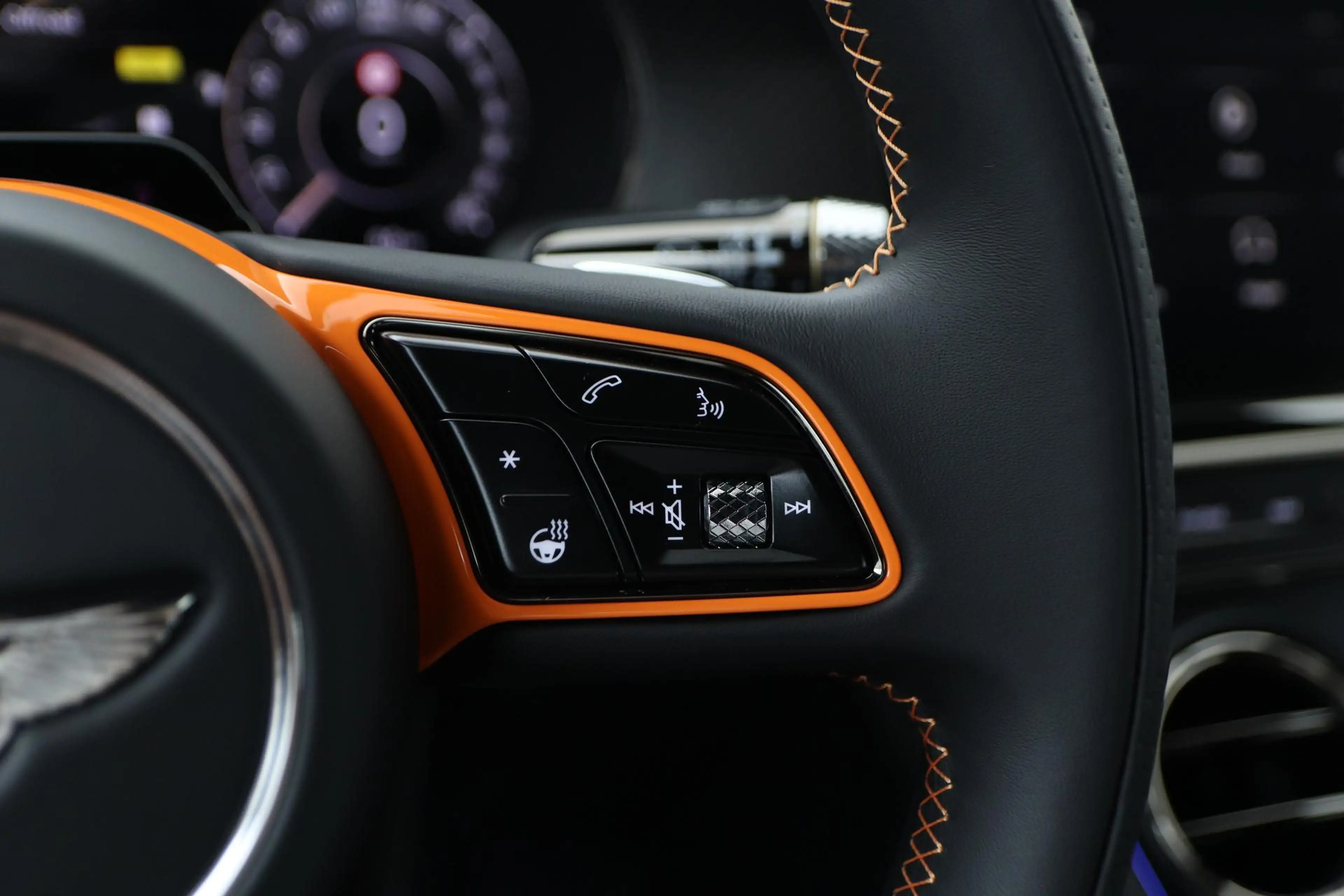 Bentley Continental GT 4.0 V8 Hybrid | Carbon Styling Edition | Touring S — photo 42
