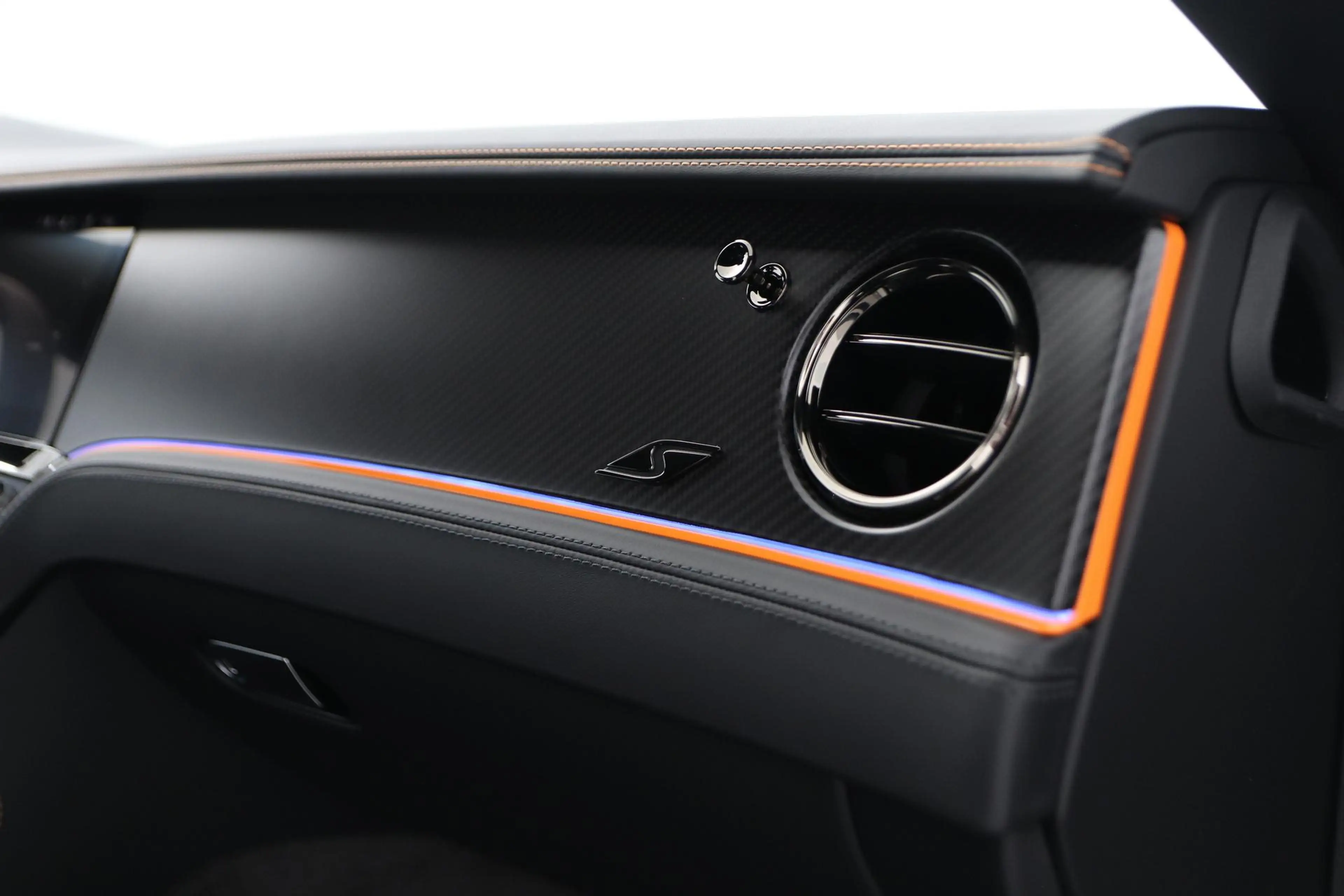 Bentley Continental GT 4.0 V8 Hybrid | Carbon Styling Edition | Touring S — photo 14