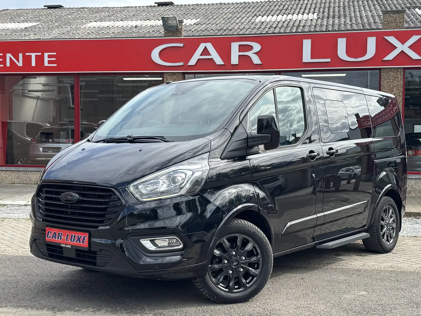 Ford Tourneo Custom 2.O 17OCV 9PLACES CAMERA LED GPS GARANTIE 1AN Zwart - 1
