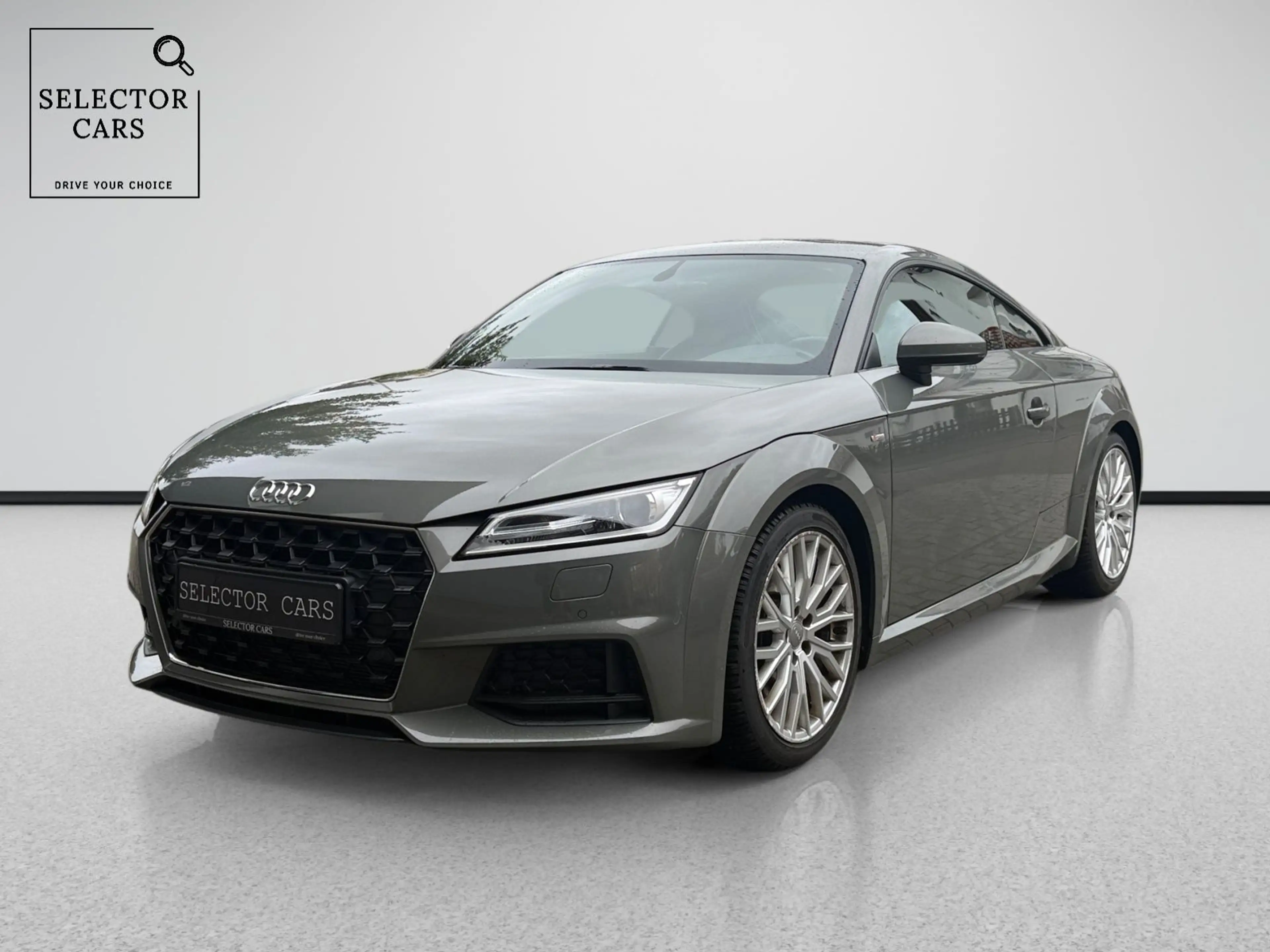 Audi TT 40 TFSI S line Sport-Paket Plus RFK*SHZ*VC