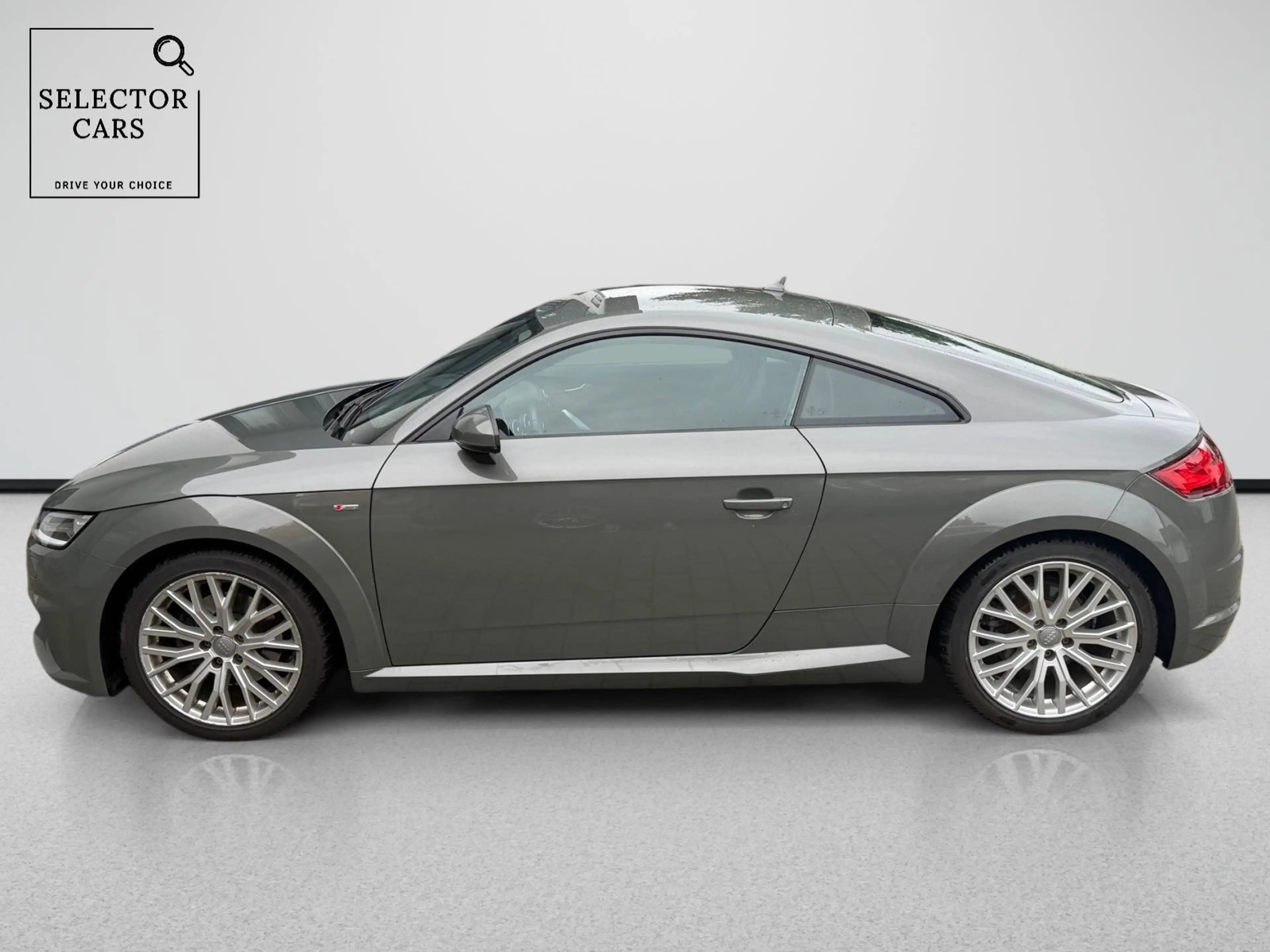 Audi TT 40 TFSI S line Sport-Paket Plus RFK*SHZ*VC — photo 6