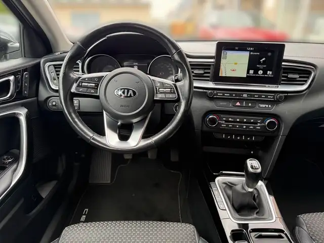 Kia Ceed view 10