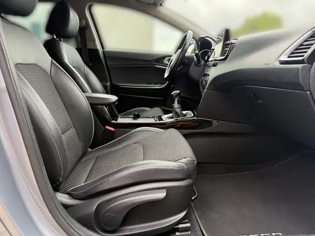 Kia Ceed view 14