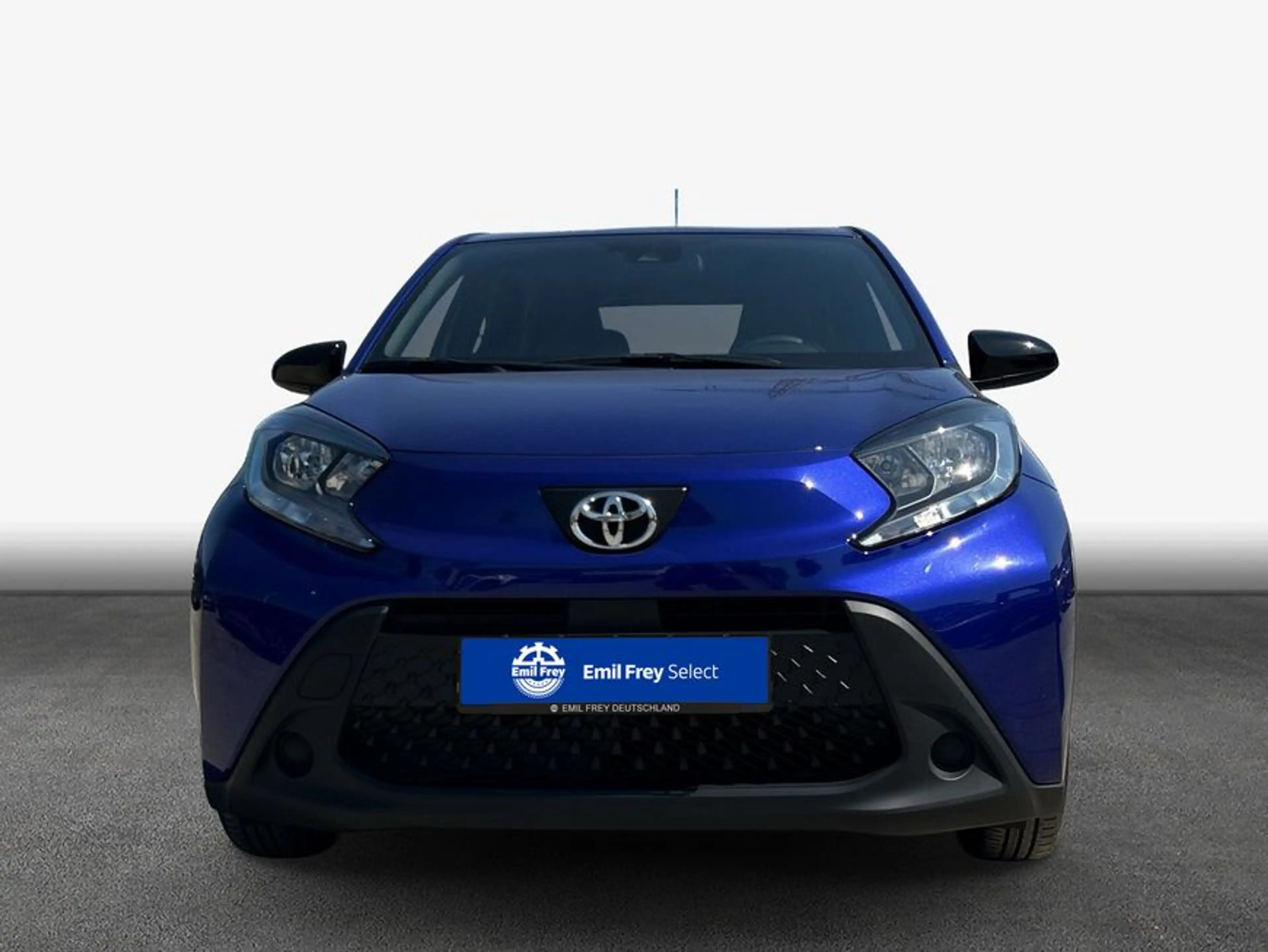 Toyota Aygo X X S-CVT Play — photo 3