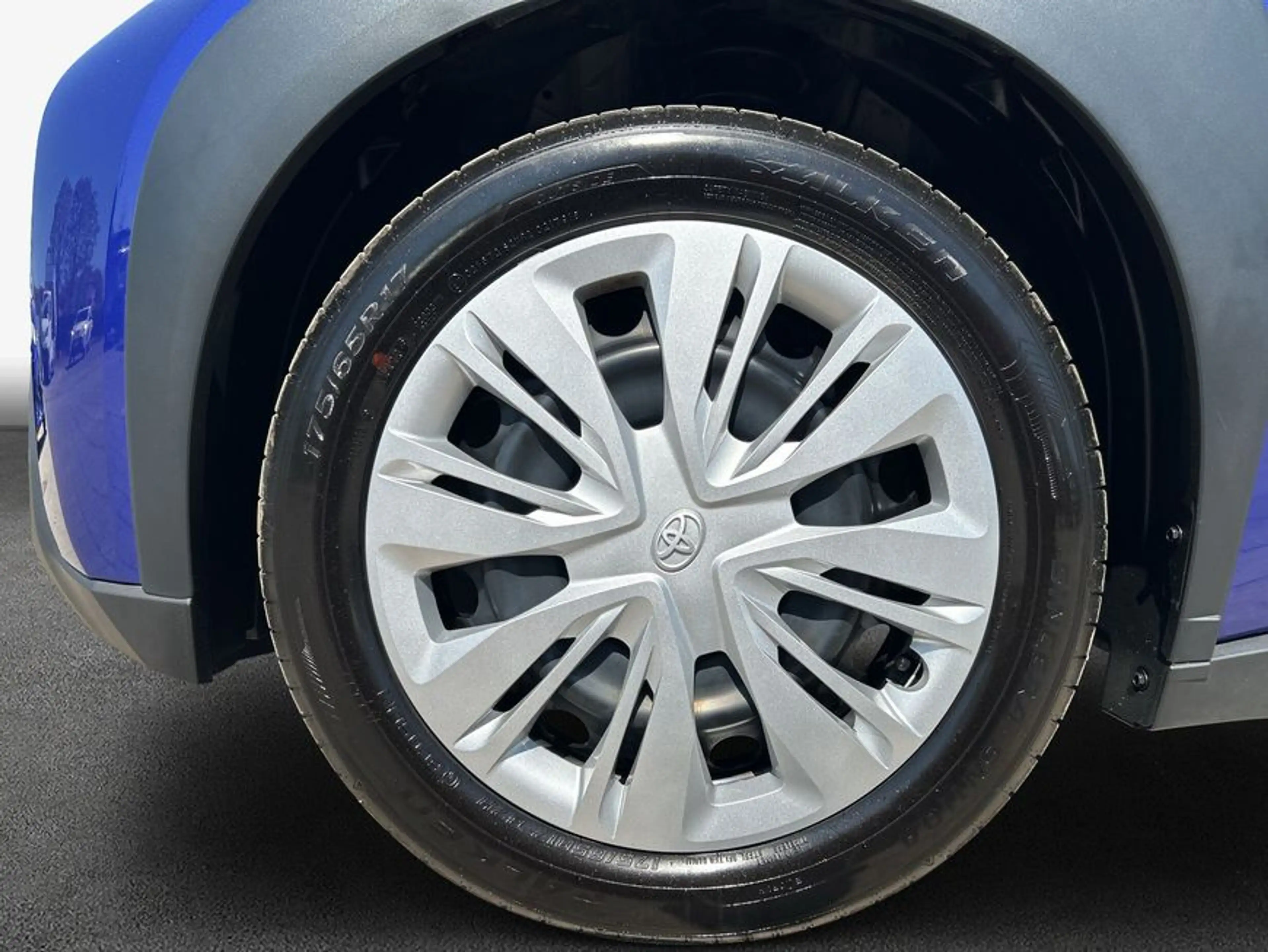 Toyota Aygo X X S-CVT Play — photo 7