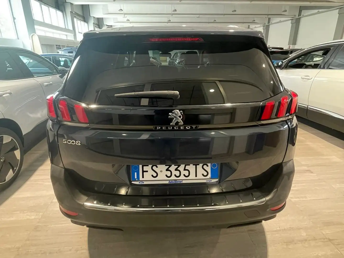 Peugeot 5008 ALLURE Blauw - 2