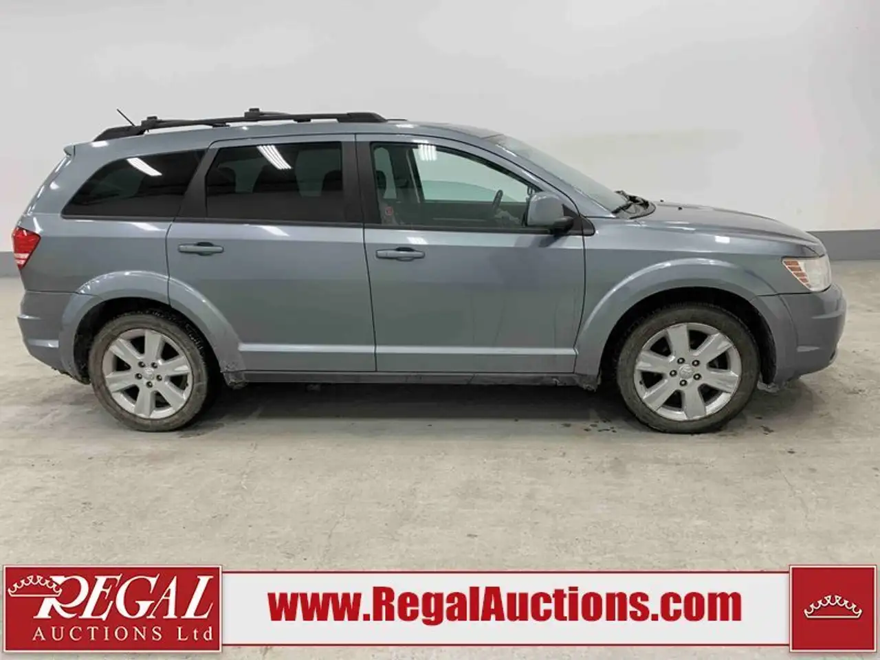 Dodge Journey снимка Dodge Journey