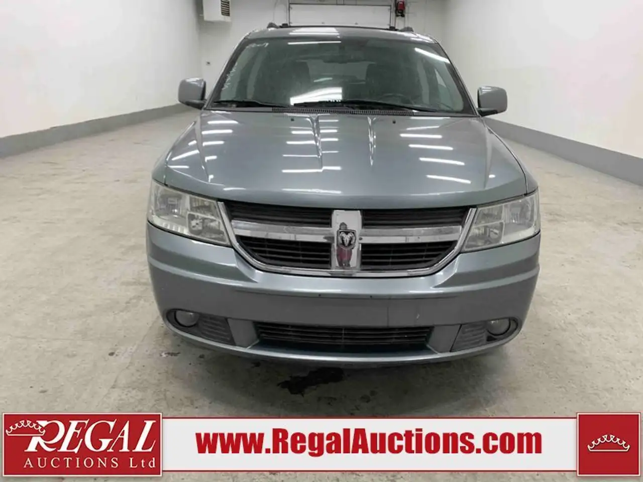 Dodge Journey снимка Dodge Journey