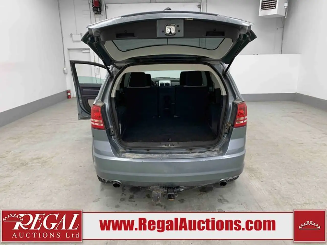 Dodge Journey снимка Dodge Journey