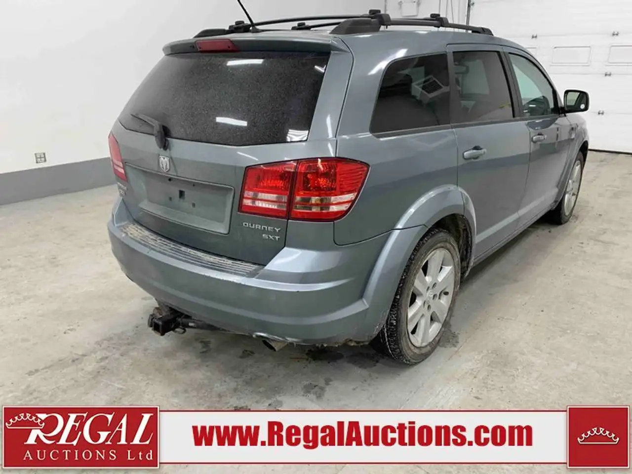 Dodge Journey снимка Dodge Journey
