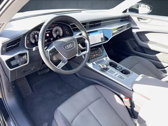Audi A6 view 9
