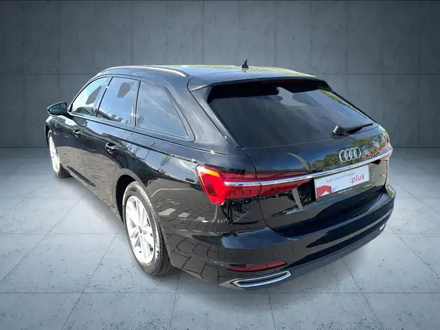 Audi A6 view 3