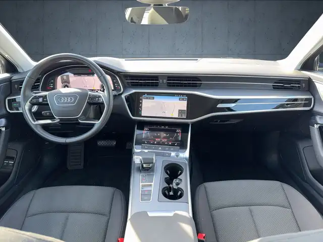 Audi A6 view 11