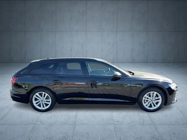 Audi A6 view 6