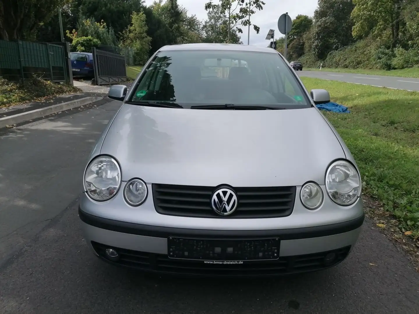 Volkswagen Polo ComfortlineKlima.!A.Tüneu2Hand Silber - 1