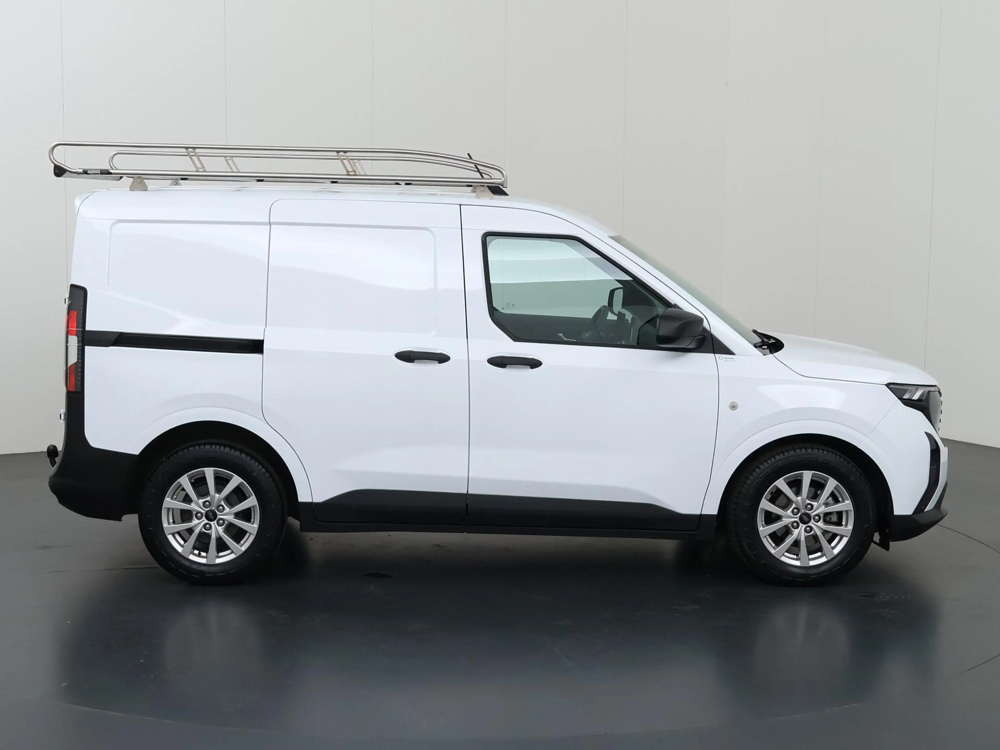 Ford Transit Courier 1.5 EcoBlue Trend Imperiaal | Trekhaak | LM-Wielen — photo 6