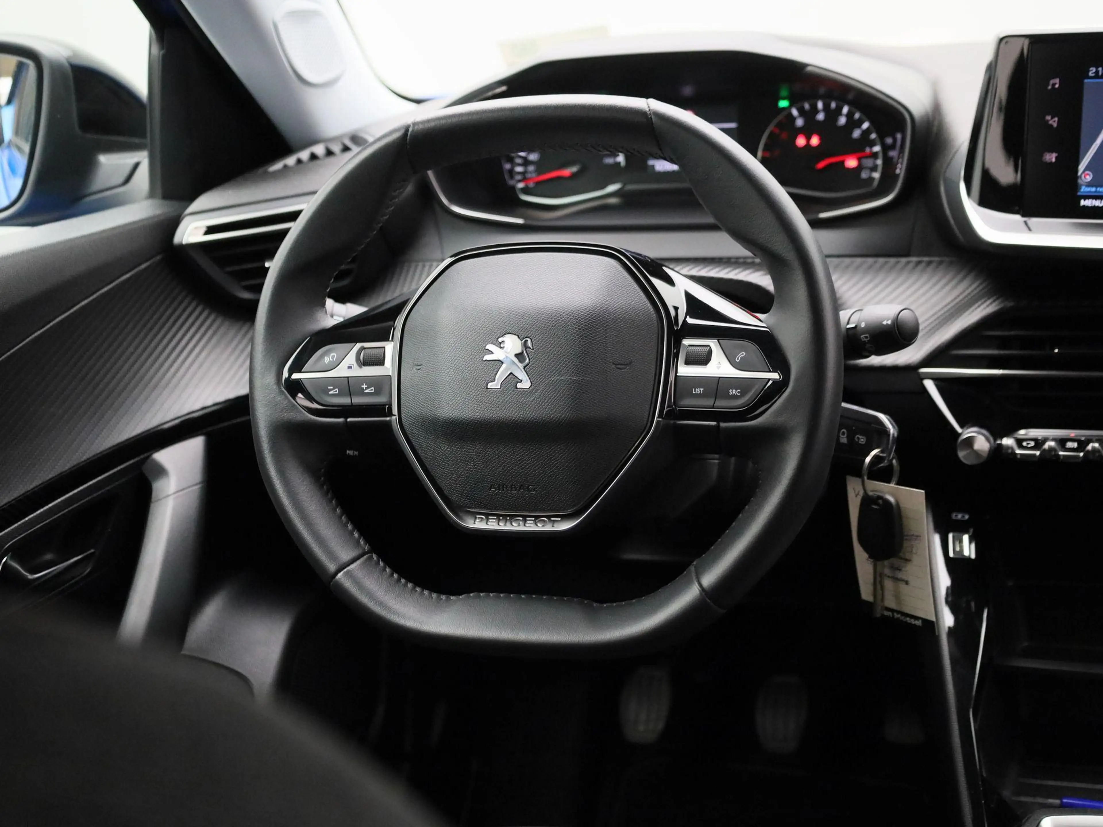 Peugeot 2008 1.2 PureTech Active | Apple Carplay / Android Auto — photo 10
