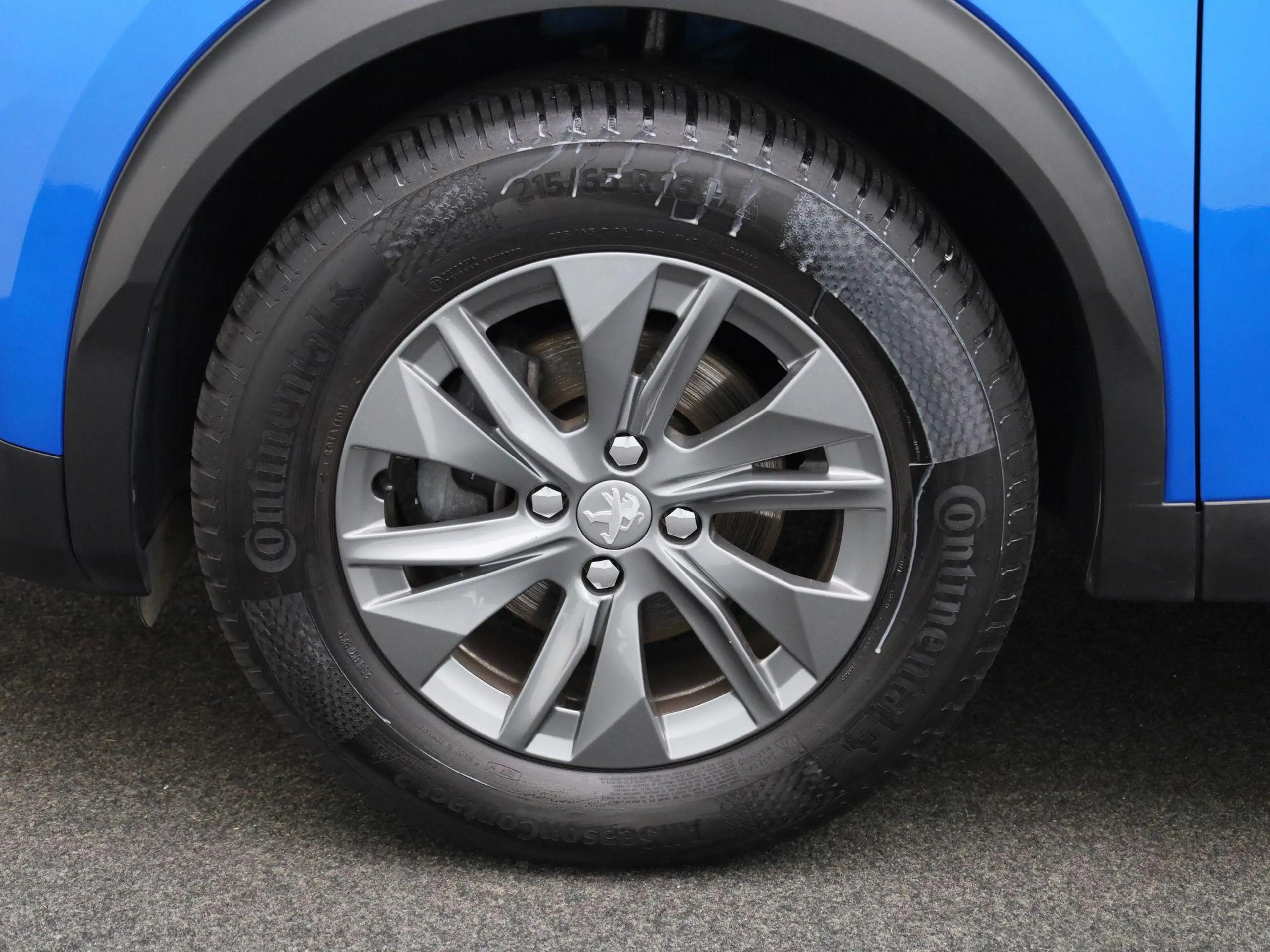 Peugeot 2008 1.2 PureTech Active | Apple Carplay / Android Auto — photo 14