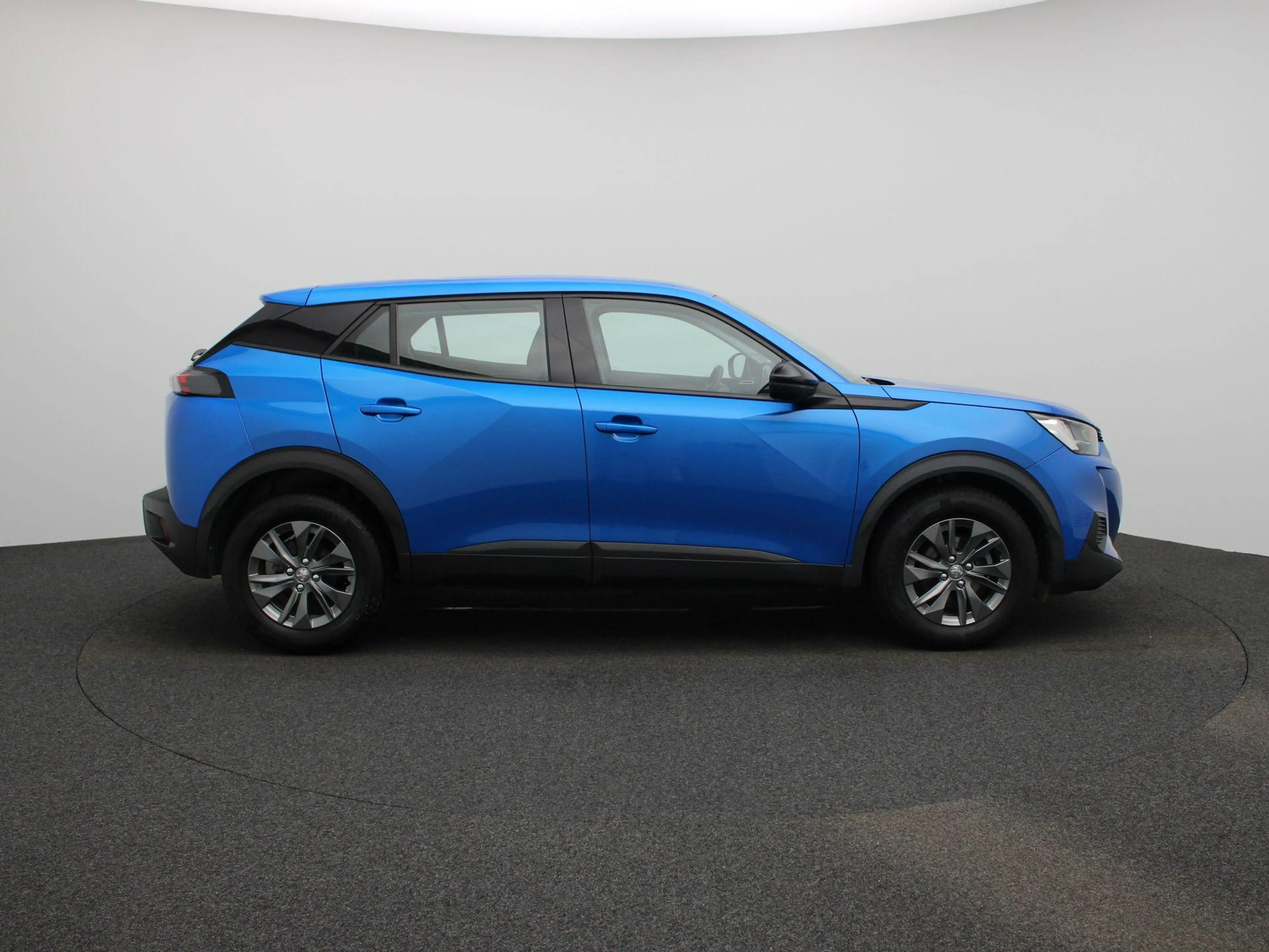 Peugeot 2008 1.2 PureTech Active | Apple Carplay / Android Auto — photo 6
