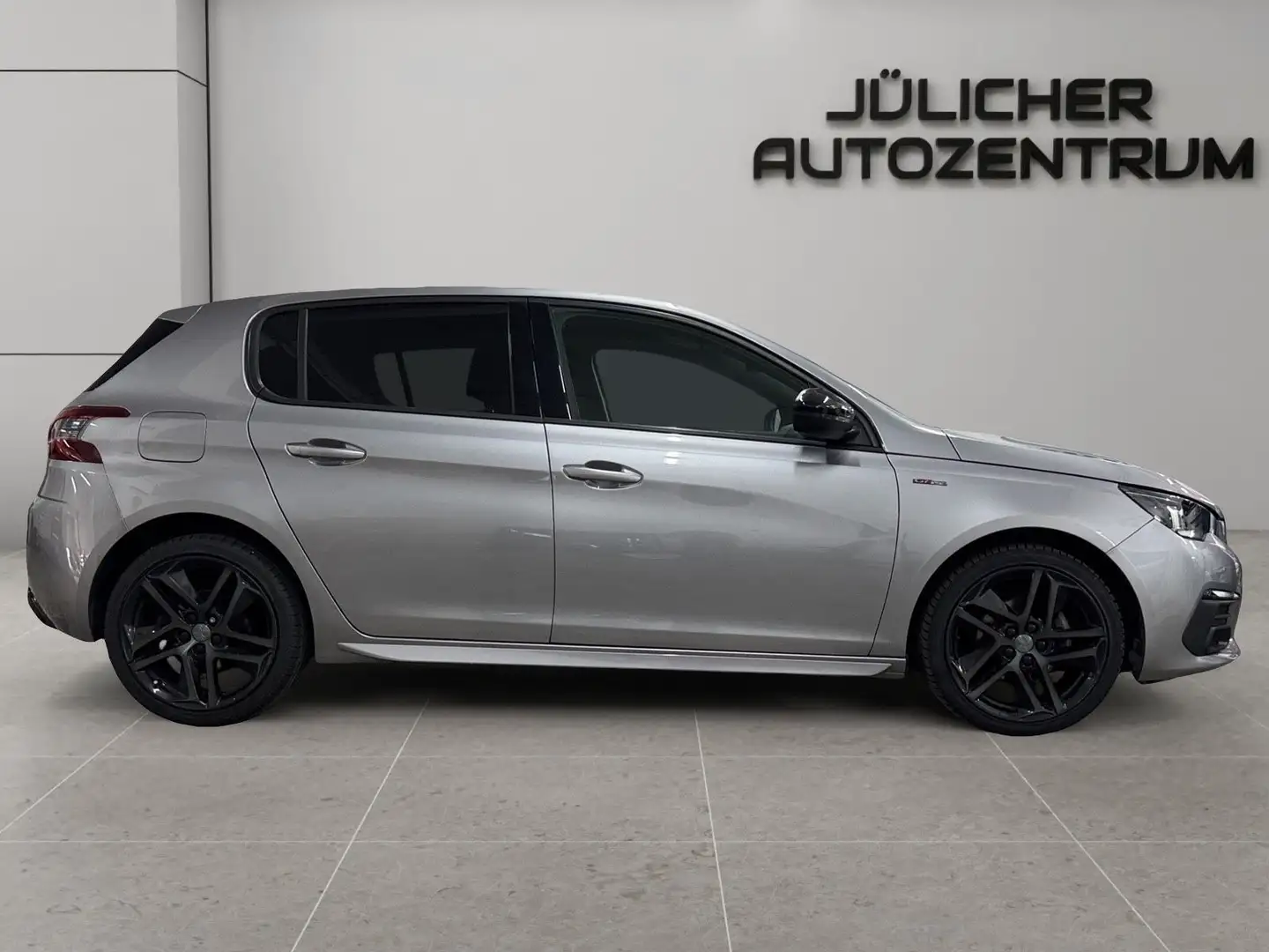 Peugeot 308 1.2 GT-Line Automatik, 1.Hand, Tüv/Au Neu Grau - 2