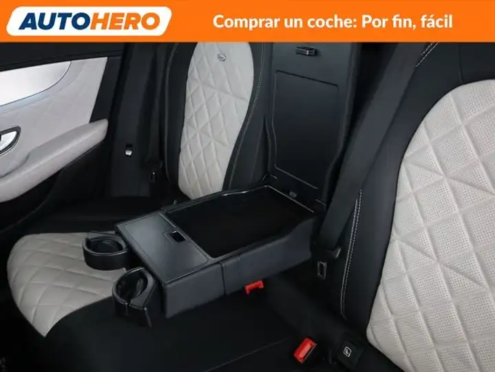 Mercedes-Benz GLC 2017, foto 39