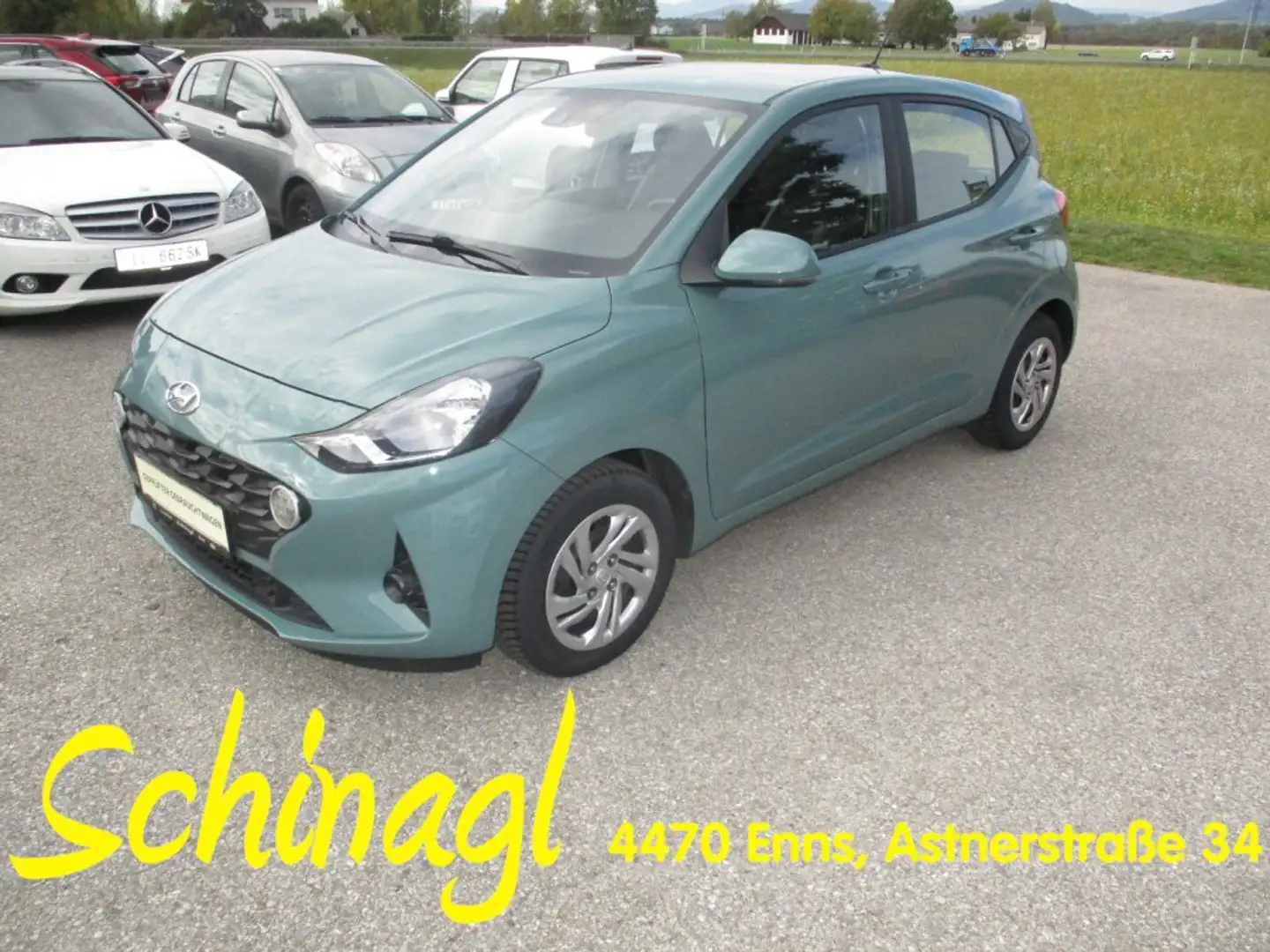 Hyundai i10 Edition 30 1,0 MT a1be0 Grün - 1