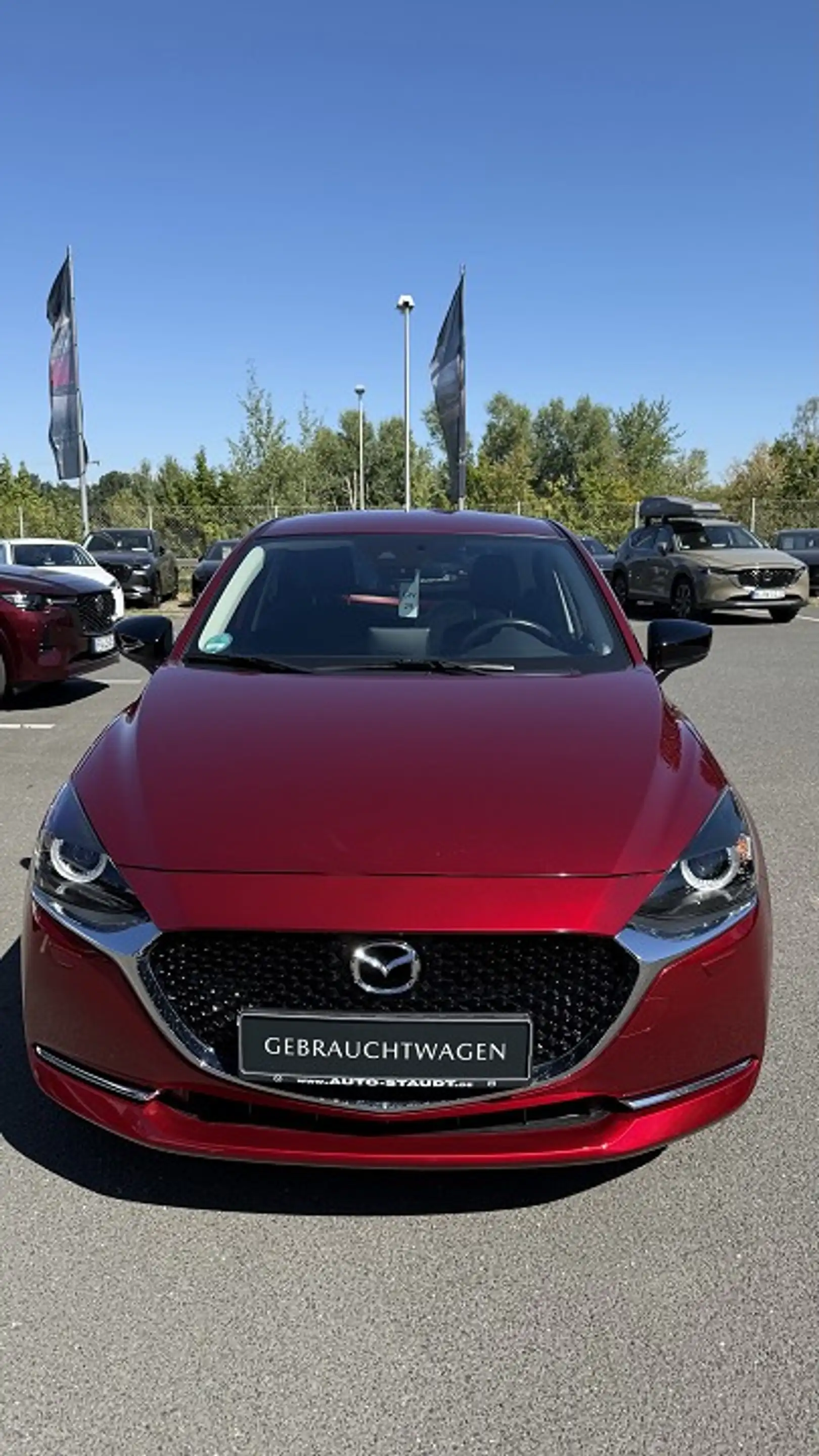 Mazda 2 2022 (8") e-SKYACTIV G 90 MAZDA M HYBRID MT FWD Ma — photo 2