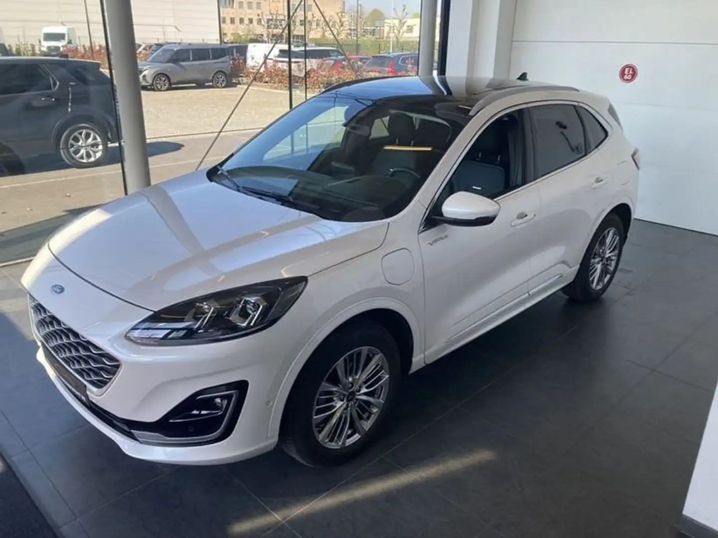 Ford Kuga PLUG IN HYBRID  BENZINE AUTOMAAT FULL OPTION Blanc - 2
