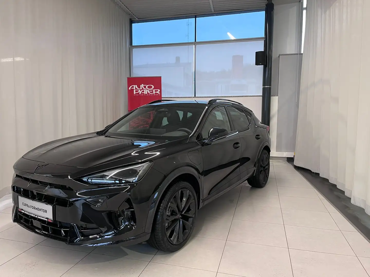 CUPRA Formentor e-HYBRID 204 PS DSG BlackEdit. Schwarz - 1