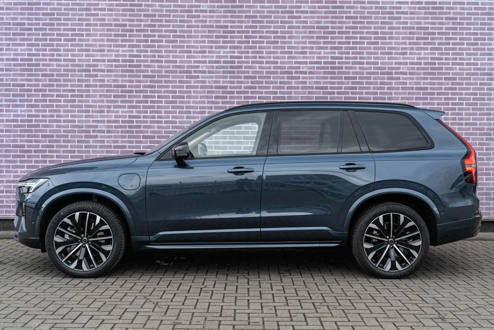 Volvo XC90 T8 Plug-in hybrid AWD Ultra Dark | 7-Zits | Google Blauw - 2